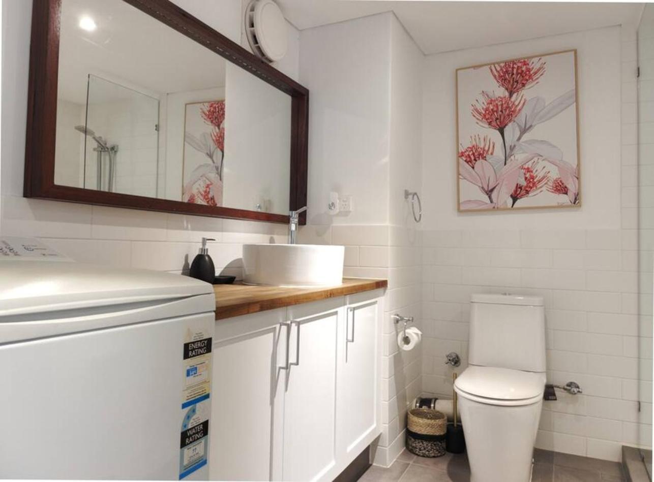 Magical Mcatee W Pool And King Bed Appartement Fremantle Buitenkant foto